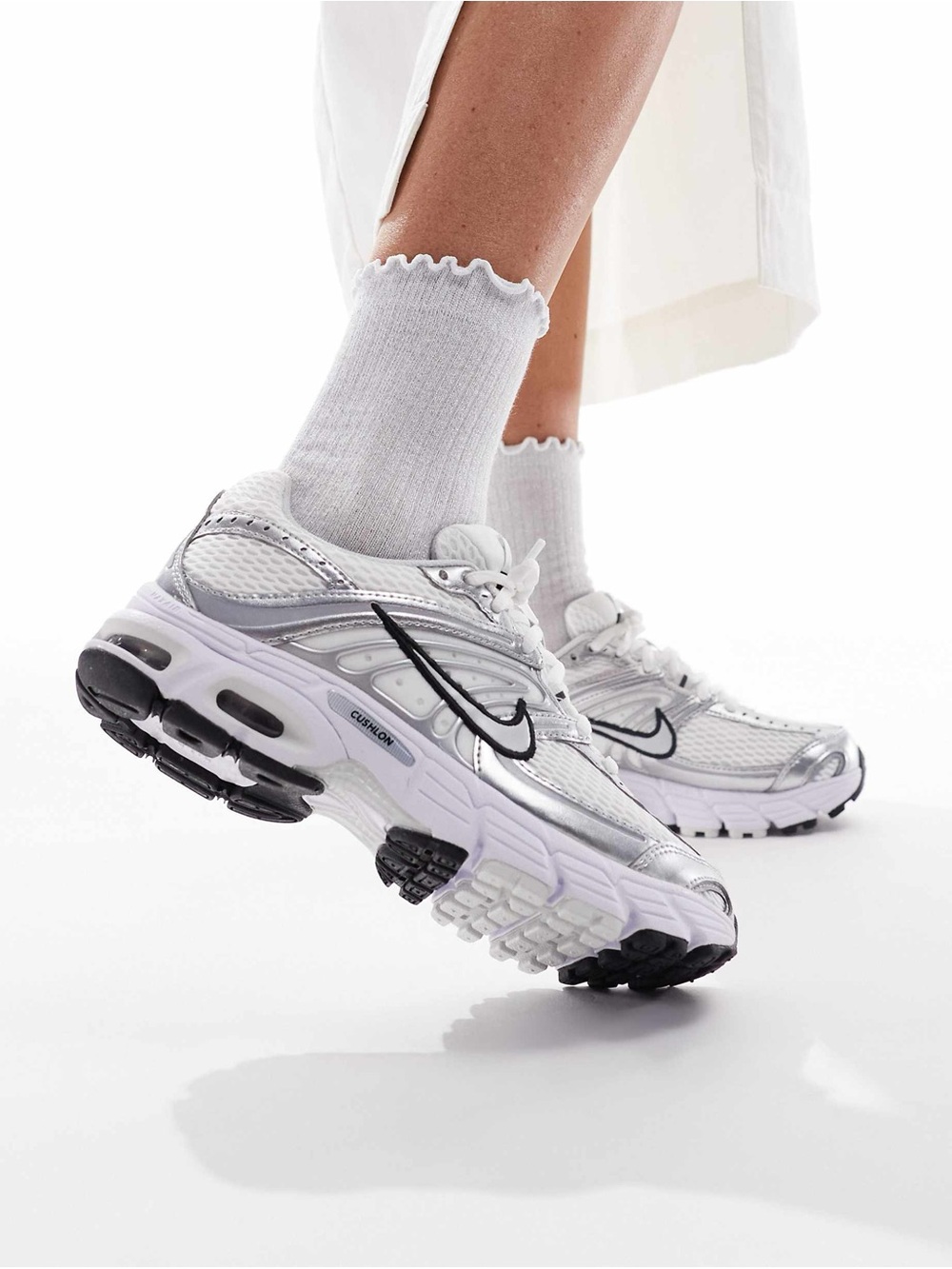 Nike Air Max Moto Shoes